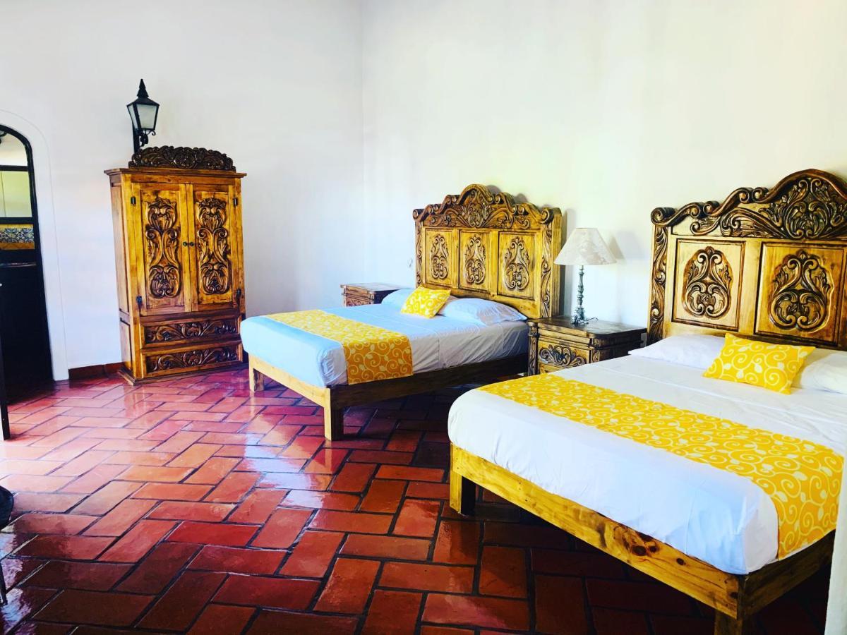 Caroline Bella Bed & Breakfast Ajijic Eksteriør bilde