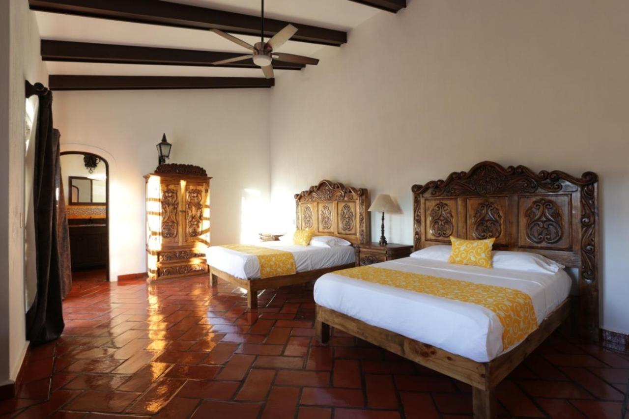 Caroline Bella Bed & Breakfast Ajijic Eksteriør bilde