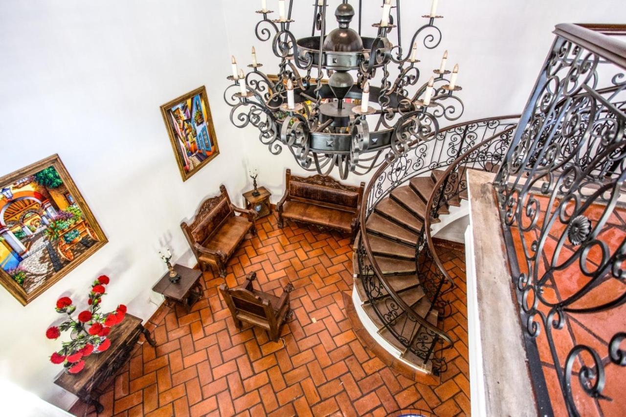 Caroline Bella Bed & Breakfast Ajijic Eksteriør bilde